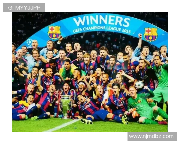 足球明星魅力四射的精彩瞬间与动人画像欣赏