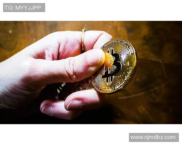 足球明星与富婆的浪漫故事揭秘她们的爱情与财富之路 足球明星与富婆的浪漫故事揭秘她们的爱情与财富之路