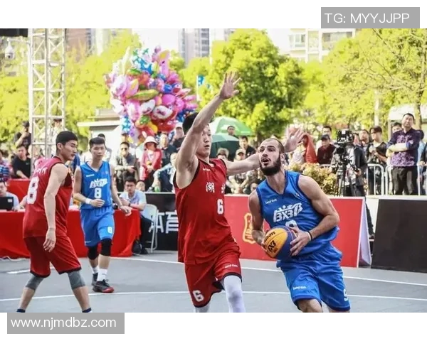 成都与杭州篮球队对决赛后分析与经验总结 成都与杭州篮球队对决赛后分析与经验总结