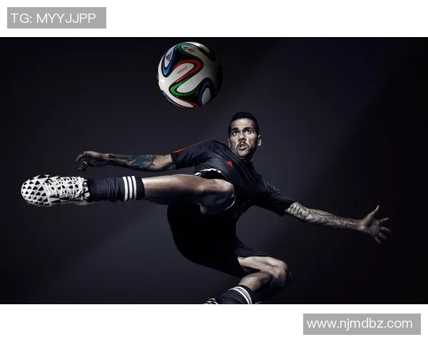 打造独特足球明星壁纸的创意指南与技巧分享 打造独特足球明星壁纸的创意指南与技巧分享