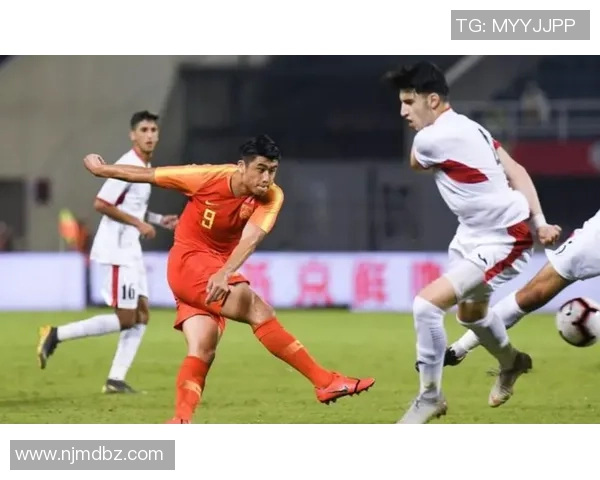 张秀英的足球人生：从草根到巅峰的深度对话与心路历程